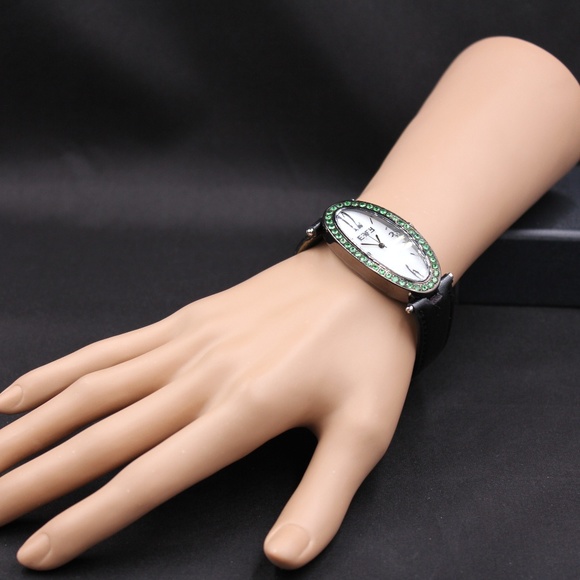 Tsavorite Diamond 1.90 Tcw. Unisex Luxury Watch main image 7